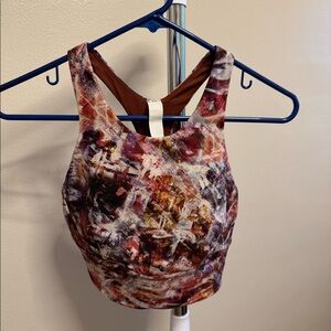 Lululemon top/bra